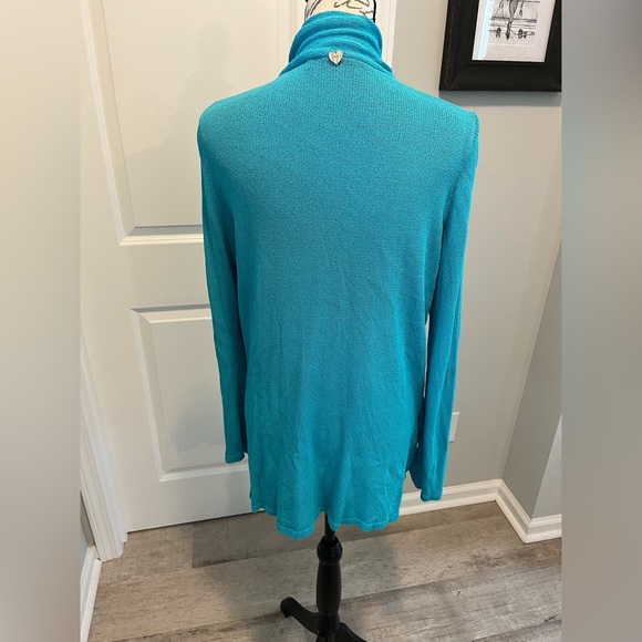 Sportsworks Studio Cardigan in turquoise, size Medium. - Picture 2 of 7